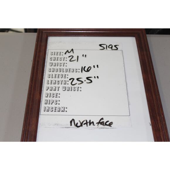 The North Face 700 Women’s Black Puffer Jacket Size M Outdoor Goose Down - Picture 7 of 7